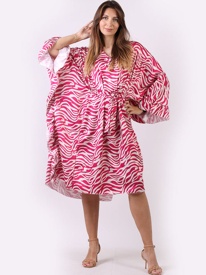 Wave Print Ruffle Sides Kaftan